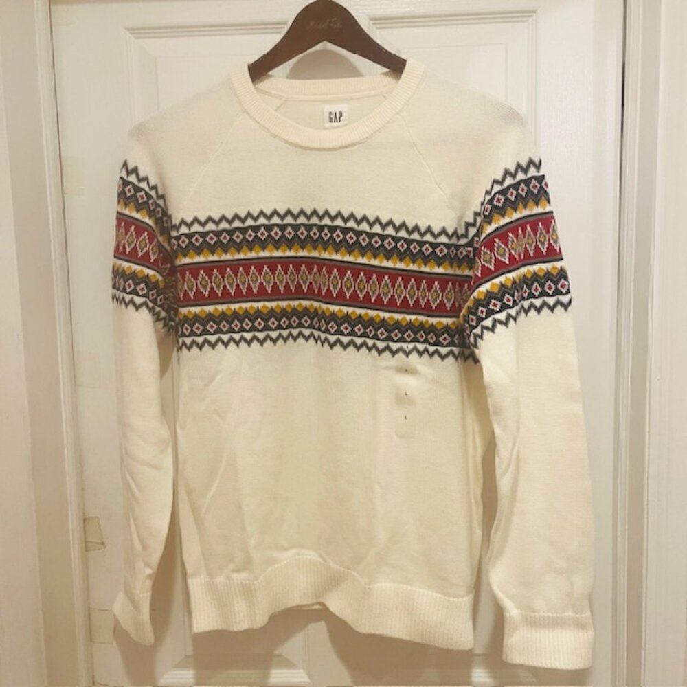NWT FESTIVE GAP MEN'S WHITE W/ ORNAMENT SWEATER Size L